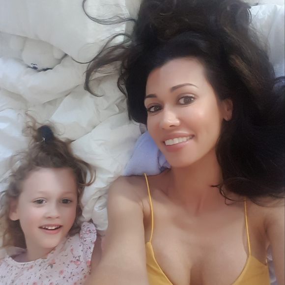 Meet your Posher, Tara - Picture 1 of 1